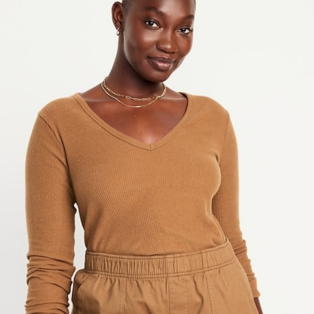 ✅️Long sleeve rib-knit tee